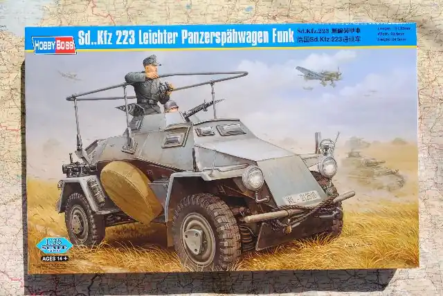Uitverkoop HBB82443 Sd.Kfz.223 Leichter Panzerspähwagen Funk